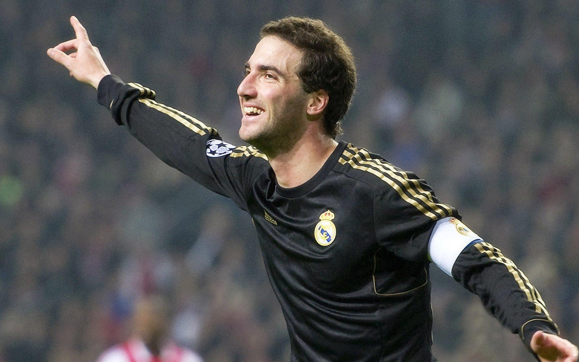 大连英博豪取五连胜，冲超之路势不可挡