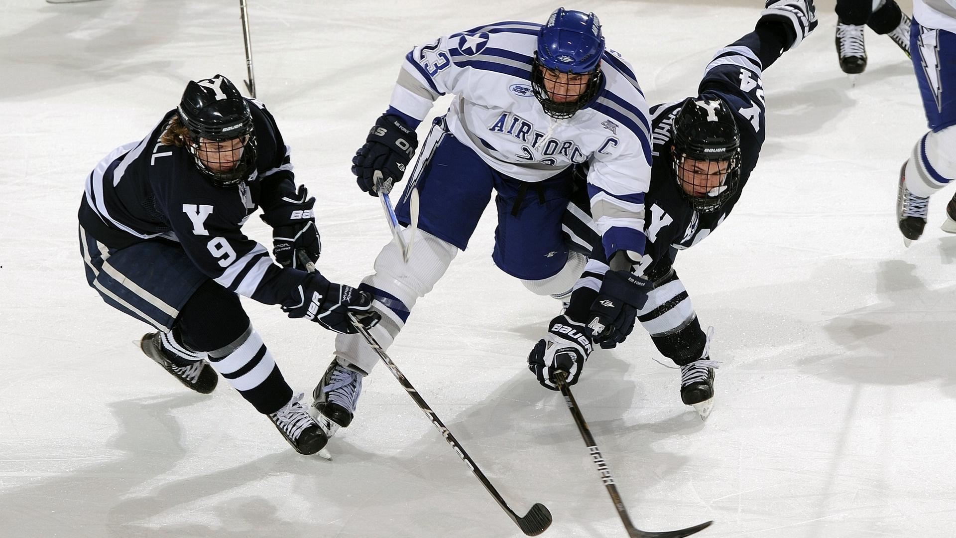 伯恩茅斯后卫扎巴尼即将加盟巴黎圣日耳曼,转会交易预计下周完成