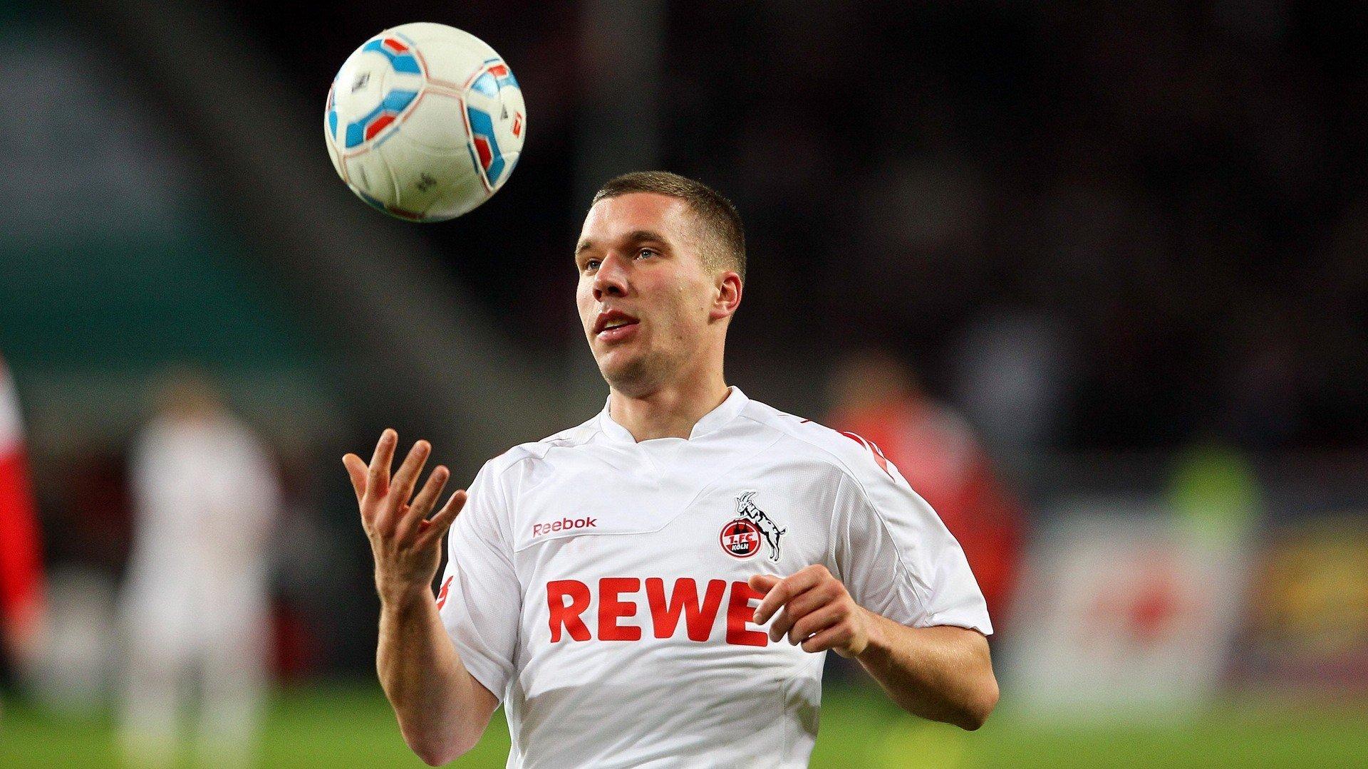 懂球译站 英超王座荆棘丛生,卫冕之路为何一年比一年艰难?