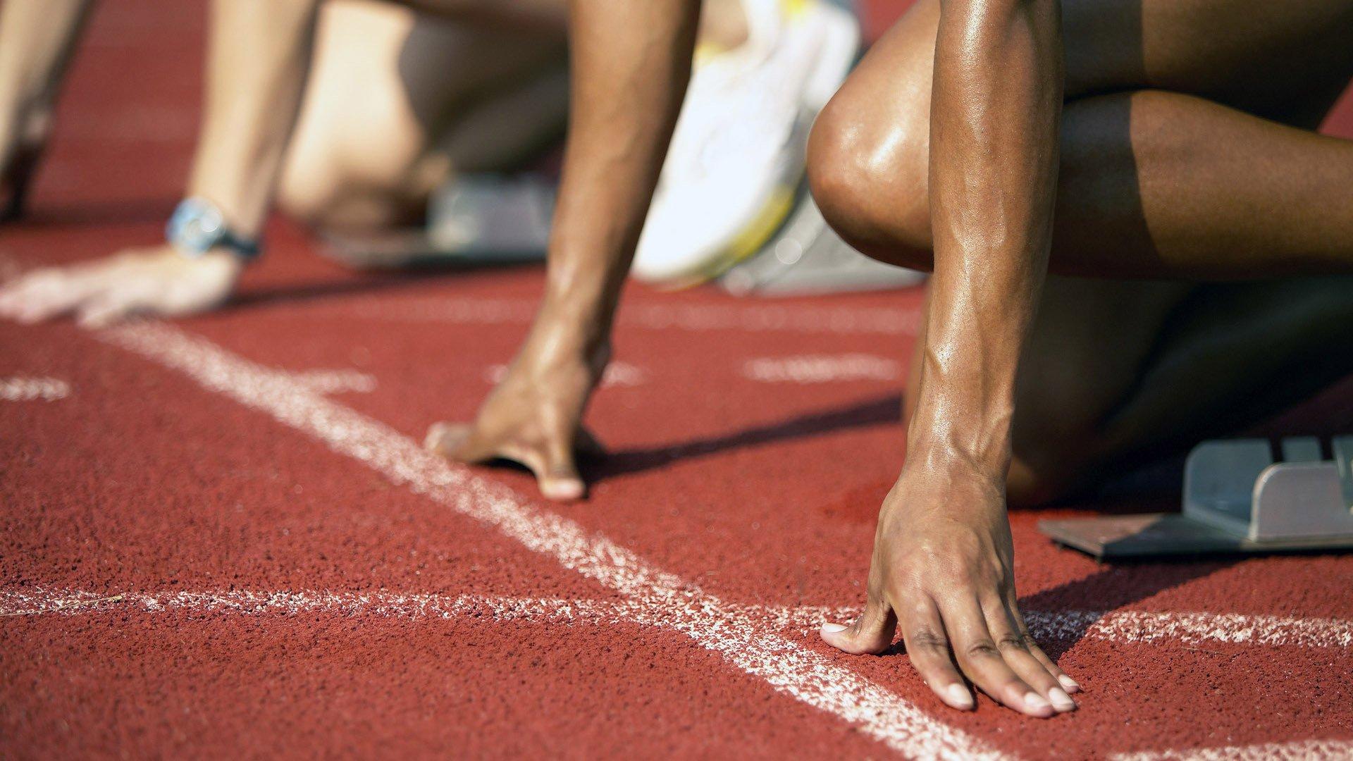 亚冠赛场三连败！中超霸主海港队陷历史性低谷，媒体怒斥，耻辱之战何时休？